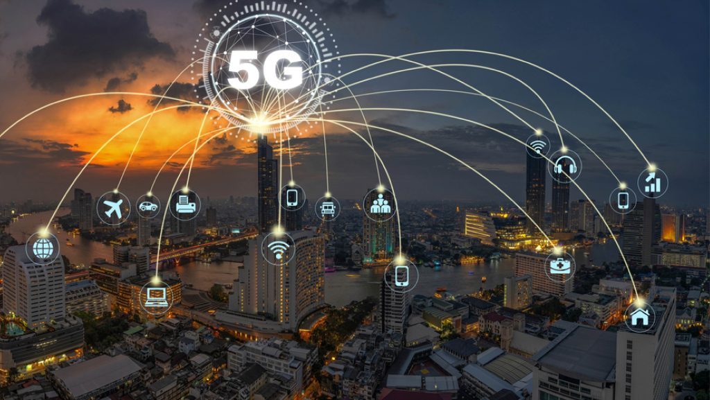 How AI (artificial intelligence) is enhancing mobile phone features